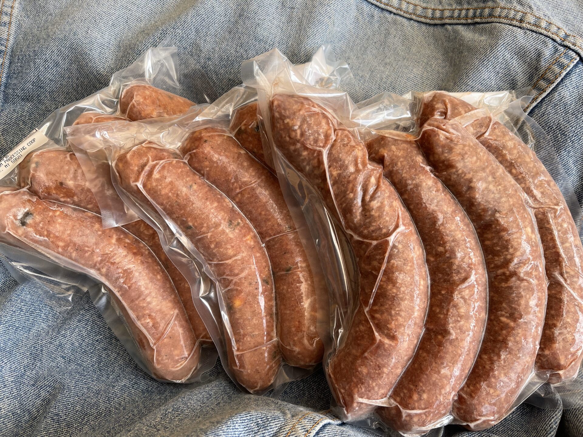 10) All Beef Brats - Cranberry Mozzarella Flavor 4/pkg